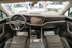 Volkswagen Touareg 3.0 V6 TDI 4Motion DPF Automatik Elegance - 6