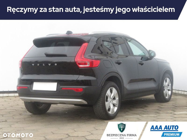 Volvo XC 40 - 6