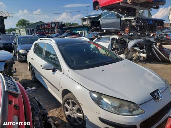 Dezmembram Peugeot 407 SW, an 2005, motor 1.6 HDI - 3