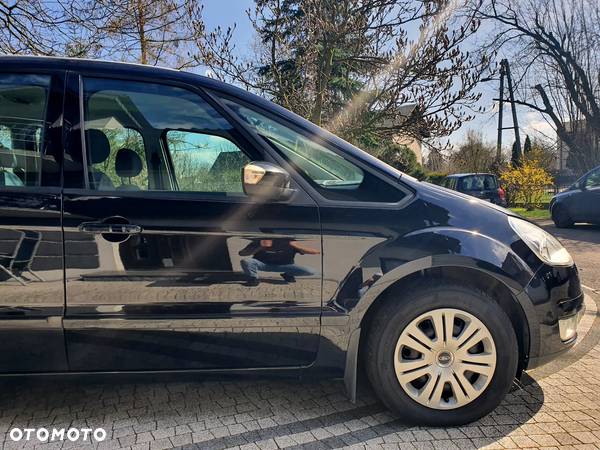 Ford Galaxy 2.0 Ambiente - 14