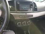 Mitsubishi Lancer 1.6 Invite - 4