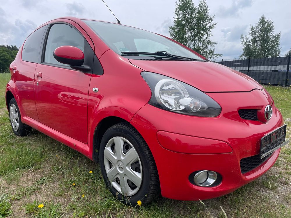 Toyota Aygo I 1.0 VVT-i Gold 2011
