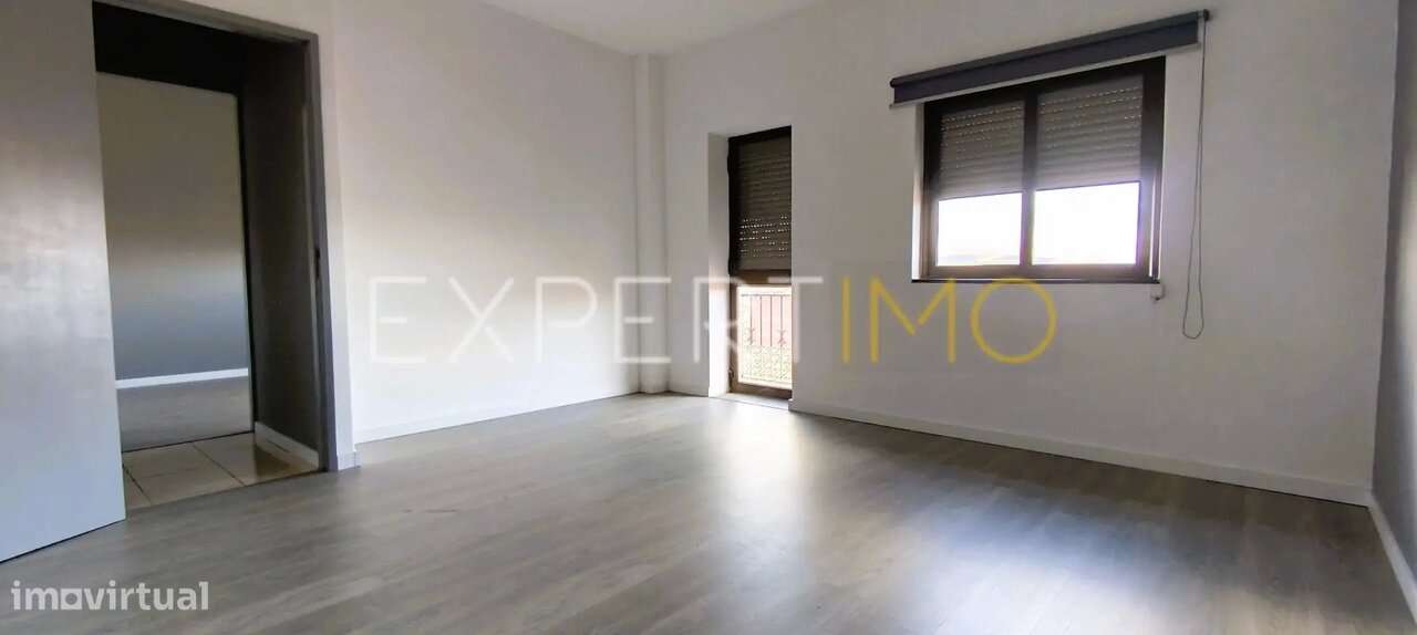 Apartamento T3 Renovado em Moradia Bi-Familiar – Bragança - Grande imagem: 5/8