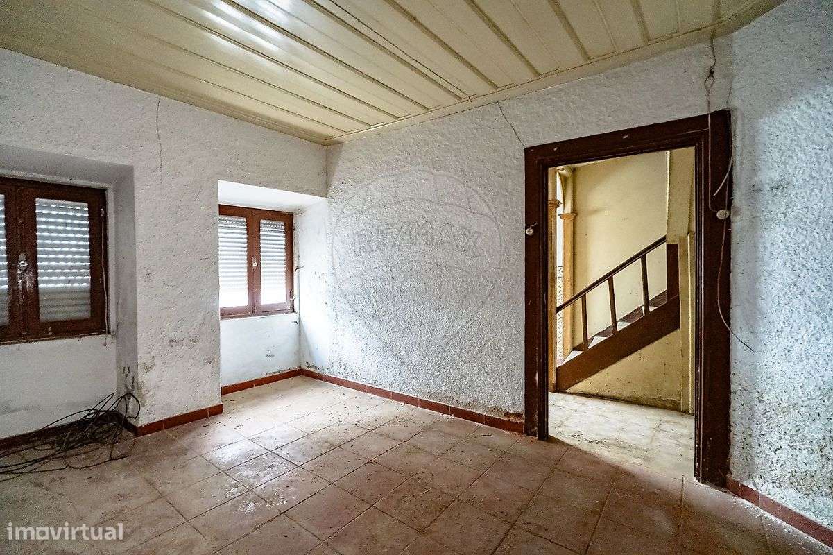 Moradia T2 para venda - Grande imagem: 5/41