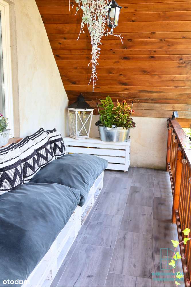 Dom z potencjałem dla dwóch rodzin-17