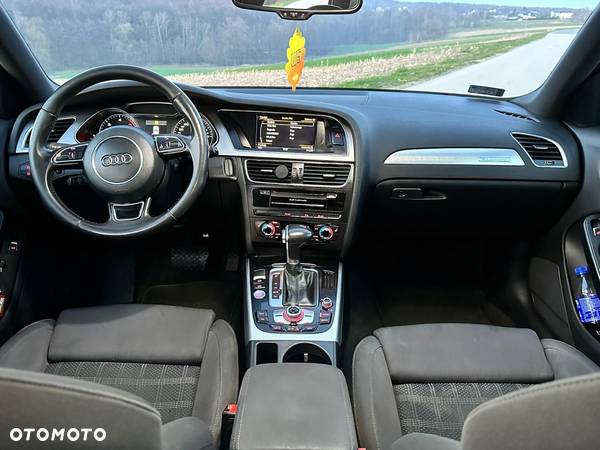 Audi A4 Avant 2.0 TDI DPF clean diesel quattro S tronic S line Sportpaket - 15