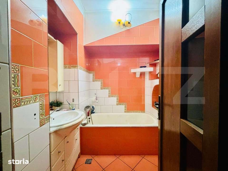 Oportunitate- Casa in zona centrala - Imagine principală: 4/9