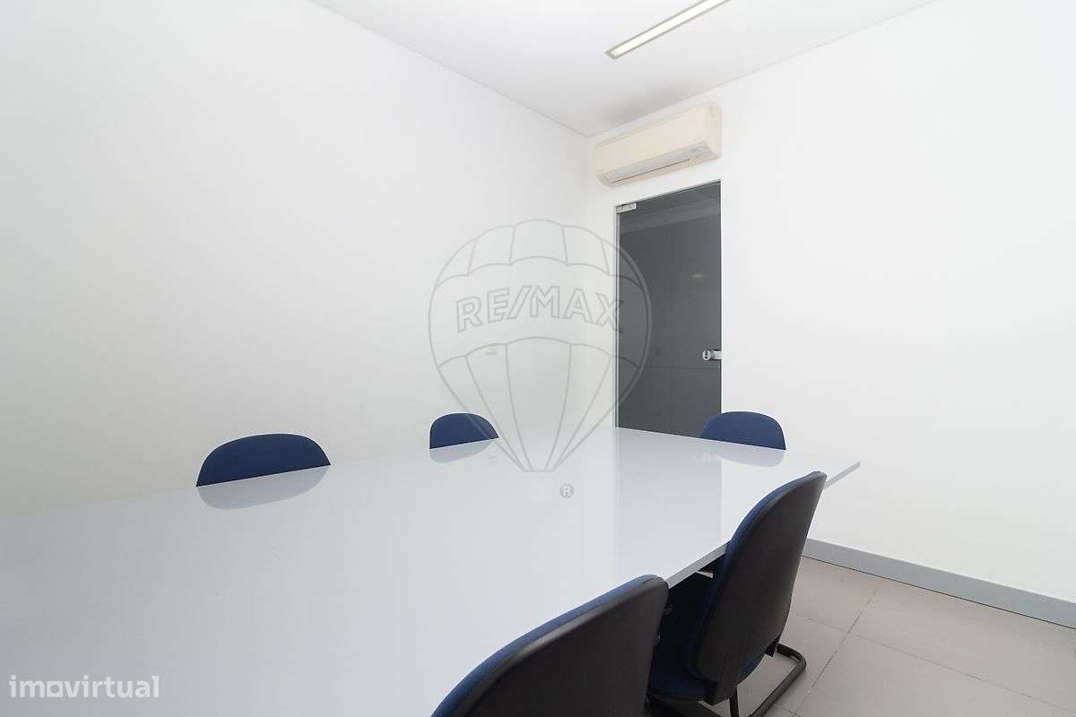 Escritório  para arrendamento - Grande imagem: 2/40