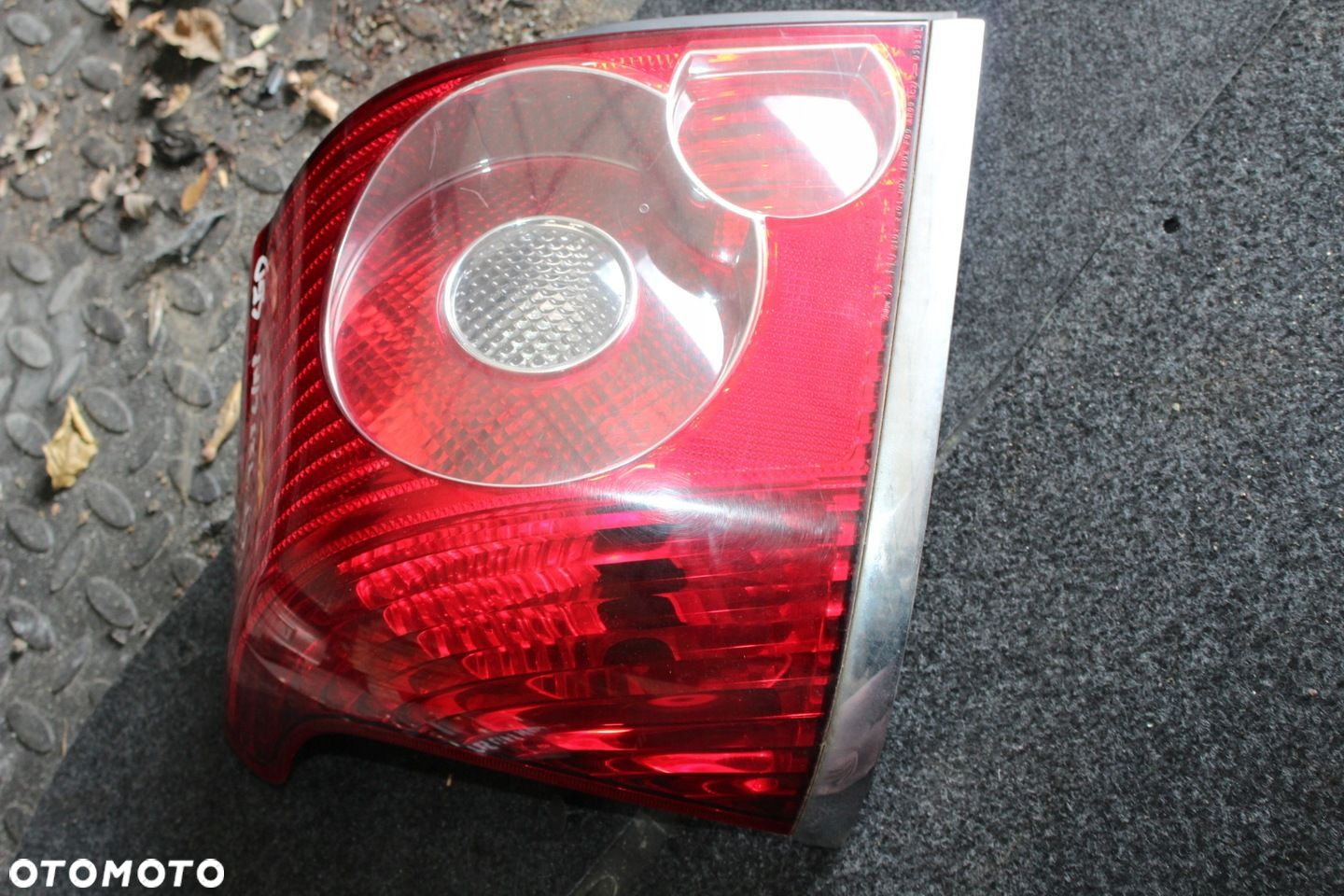 LAMPA LEWA TYŁ TYLNA AVENSIS T25 LIFT SEDAN EUROPA - 13