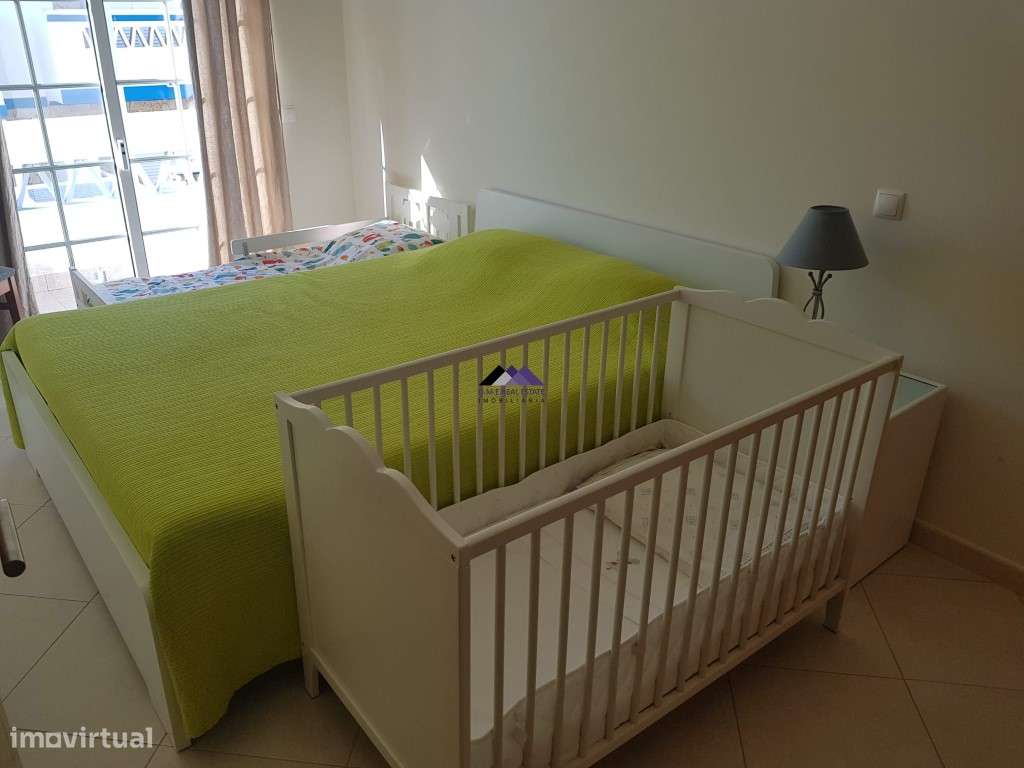 Moradia T3+1 com Estacionamento, Logradouro e Sótão-26