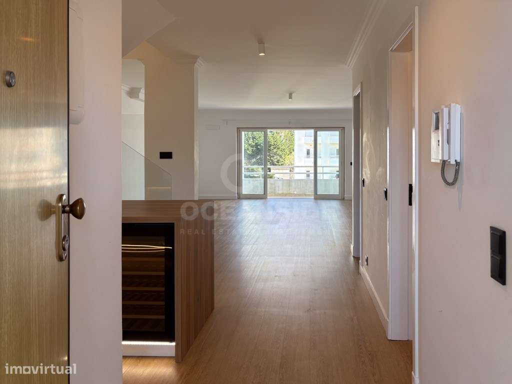 Apartamento T3 duplex - Estoril - Grande imagem: 4/55