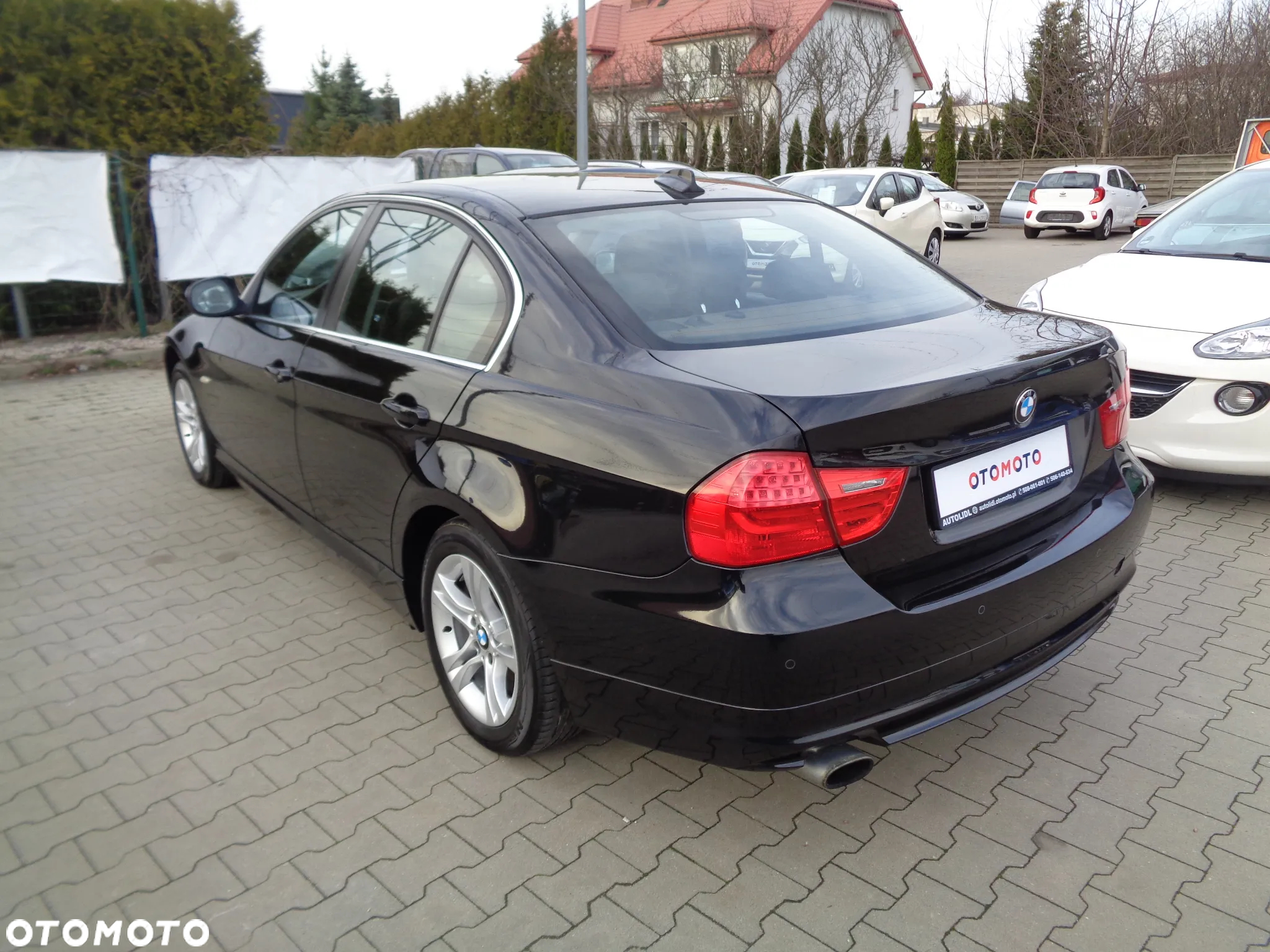 BMW Seria 3 318i Edition Sport - 8