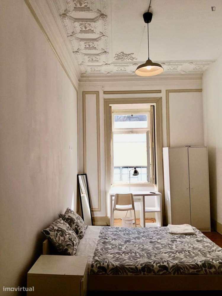 Quarto - localizado em Lisbon - Grande imagem: 5/6