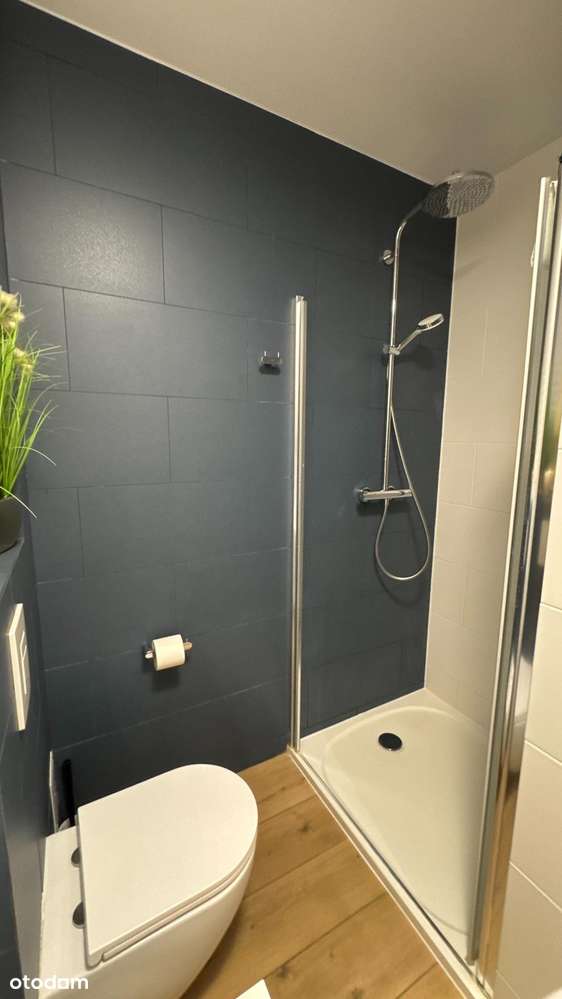 Apartament 34 m² z tarasem i basenem w Pobierowie - miejsce parkingowe-7