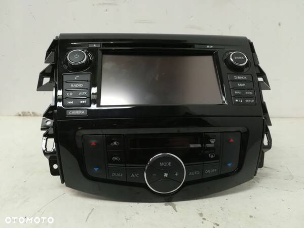 Nissan Navara NP300 radio navi nawigacja klimatron - 2