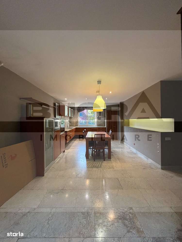 Casă cu 6 camere, 320 mp utili, gradina, garaj, zona Home Garden - Imagine principală: 4/20