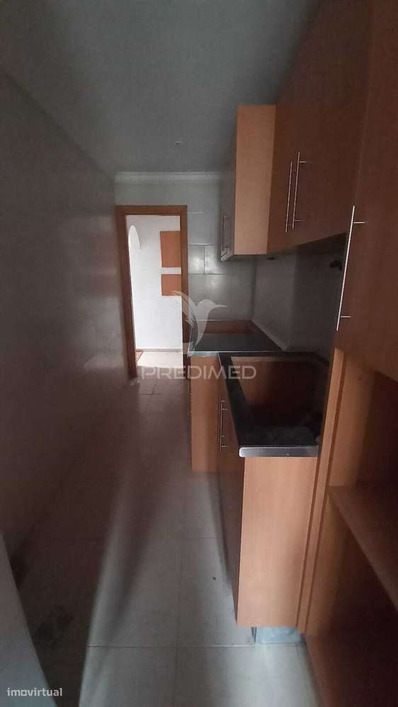 T2 Remodelado no Bairro da Torre, Cascais, com Excelente Localização - Grande imagem: 5/15