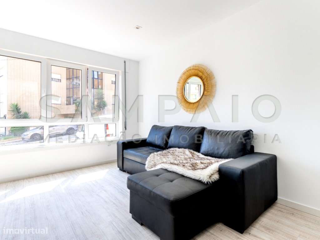 Apartamento T2- Valbom!-6