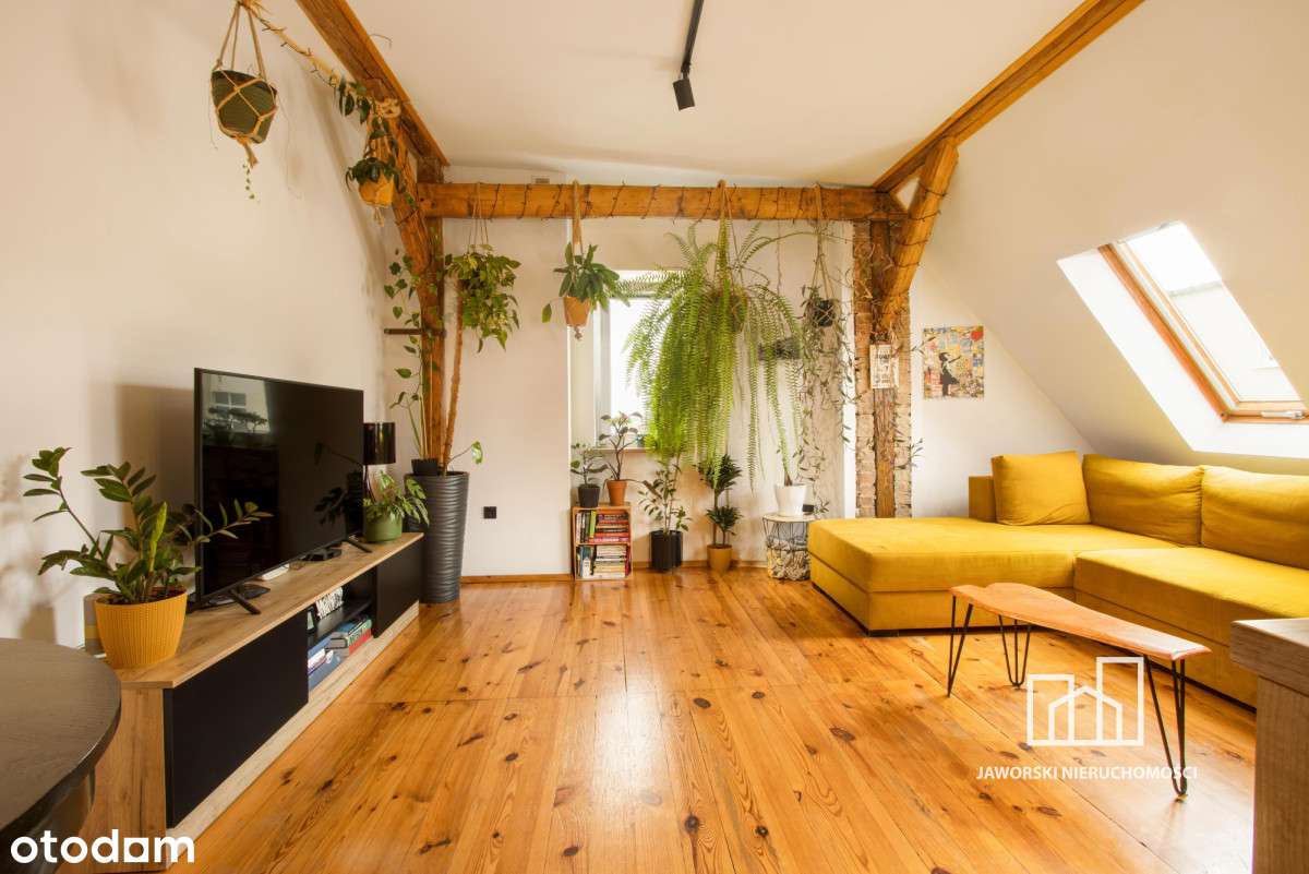 Łazarz, klimatyczne, po gen. remoncie, piwnica