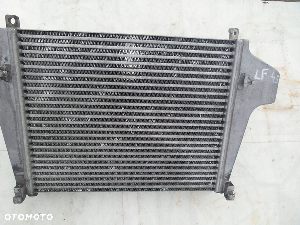 CHŁODNICA INTERCOOLER POWIETRZA DAF 45 55 LF SILNIK 6 CYLINDROWY - 3