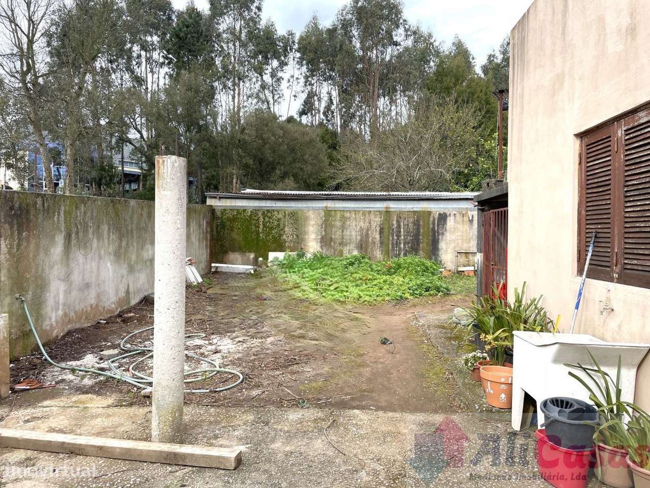 Vivenda Isolada C/ 2.719m2 de Terreno-53