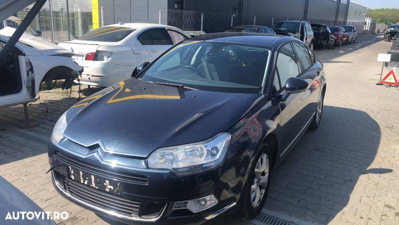 Dezmembram Citroen C5  2.0 D an fabr 2011 - 1