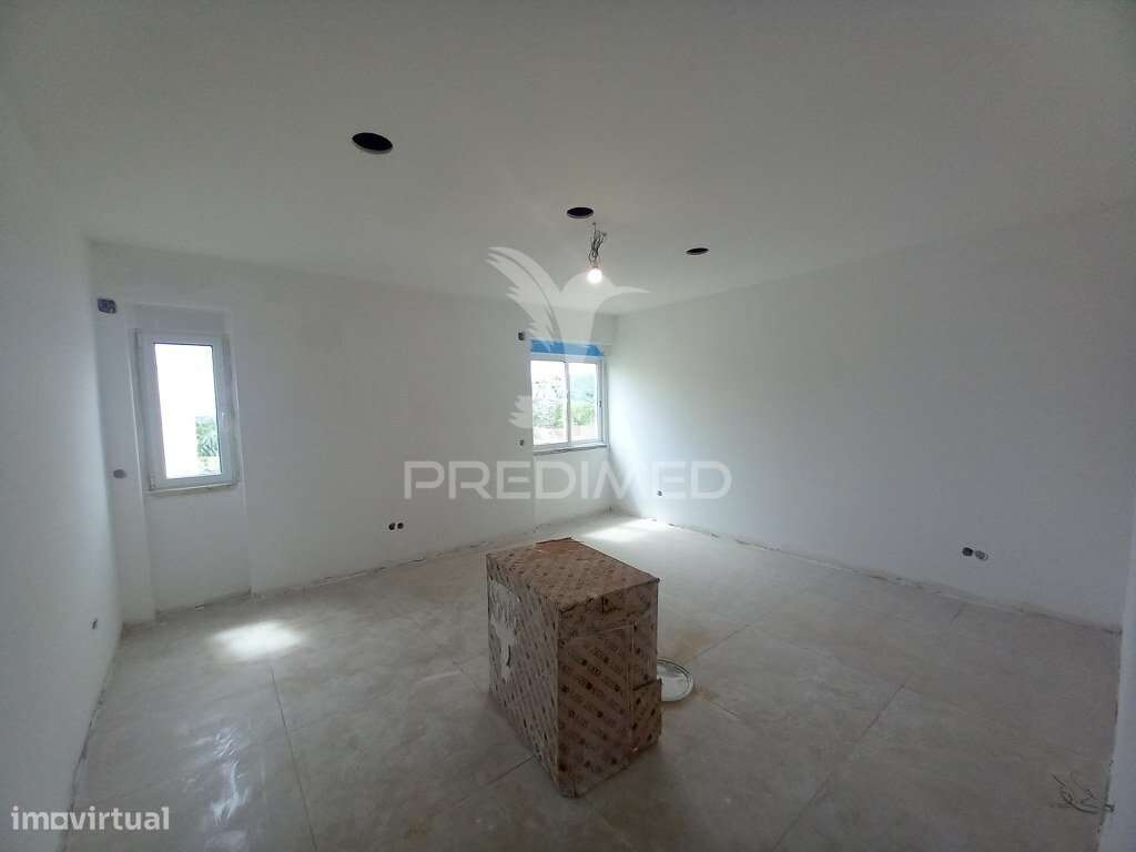 Apartamento T2 em Carregado - Grande imagem: 5/30