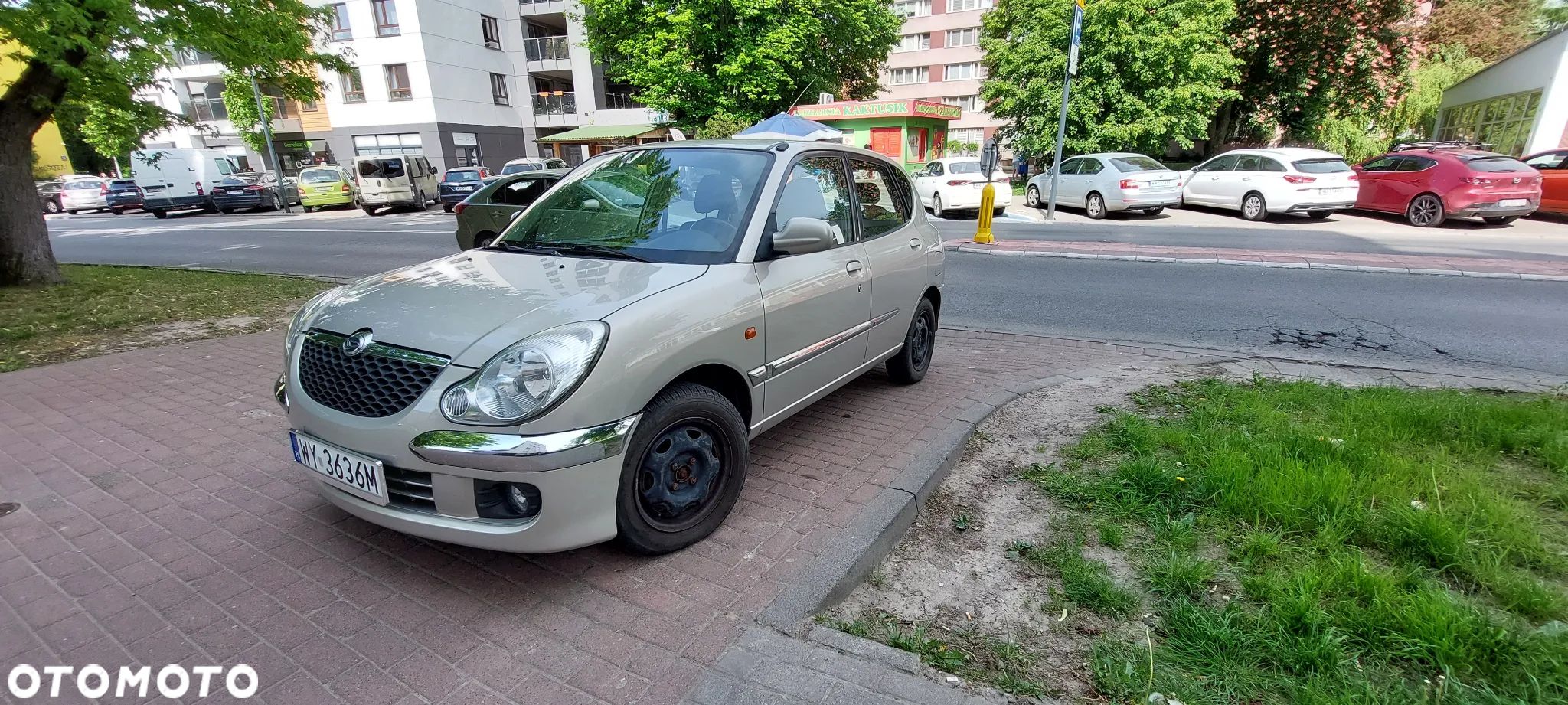 Daihatsu Sirion - 1