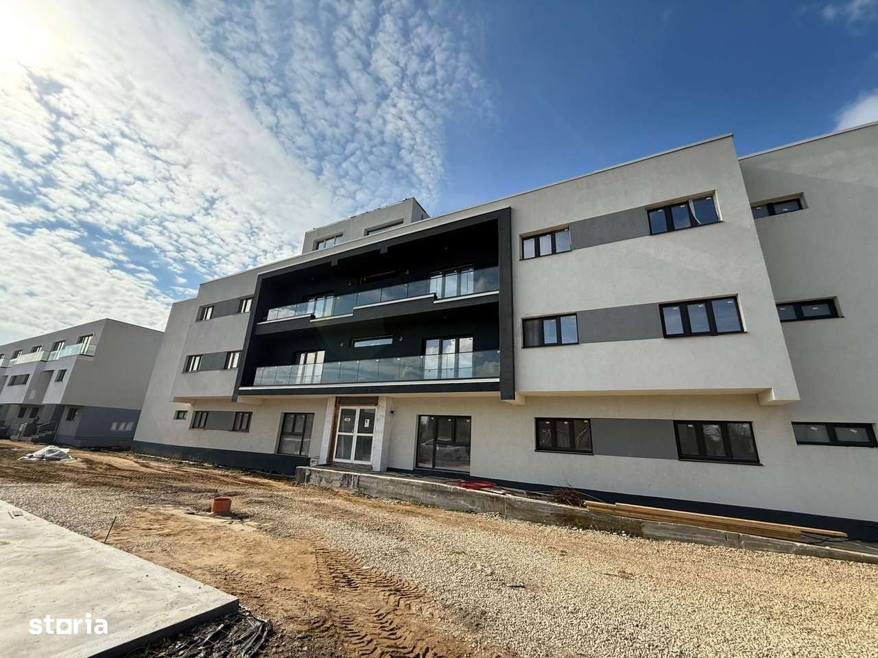 Ultimele apartamente de 3 camere în Tunari – direct de la dezvoltator - Imagine principală: 4/20