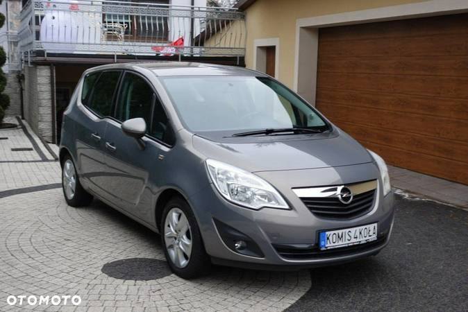 Opel Meriva - 9