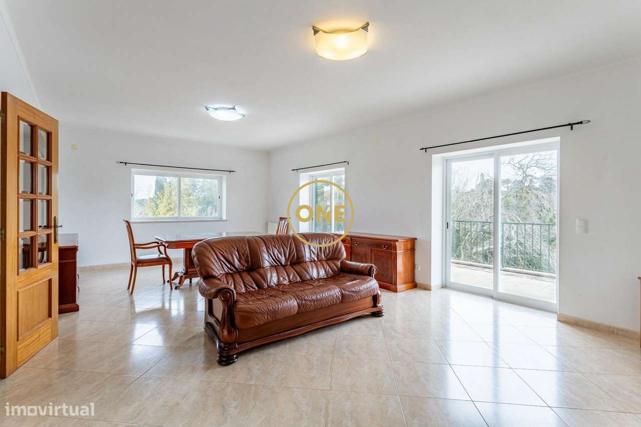 Propriedade Exclusiva em Sesimbra com 7.500m2 | Moradia de 529m2, Priv-11