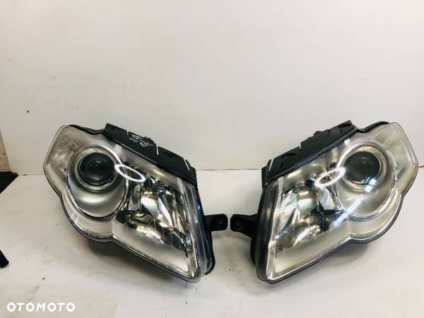 Lampy przednie VW Passat B6 - 1