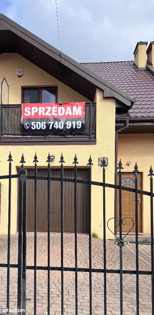 Sprzedam dom w zabudowie szeregowej