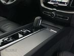 Volvo XC 60 2.0 B4 R-Design - 36