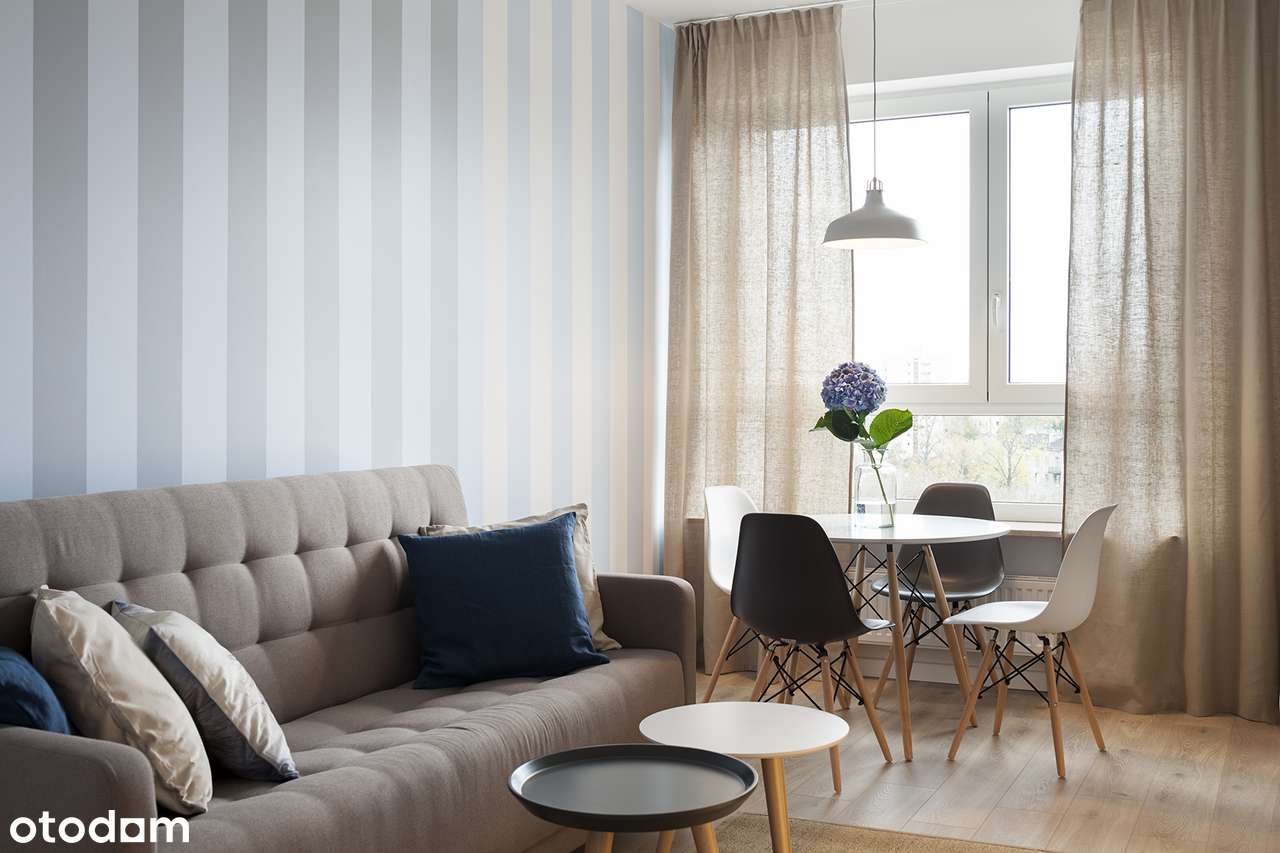 ELEGANT DESIGNER APARTMENT  2 SEPARATE ROOMS  NEXT TO METRO