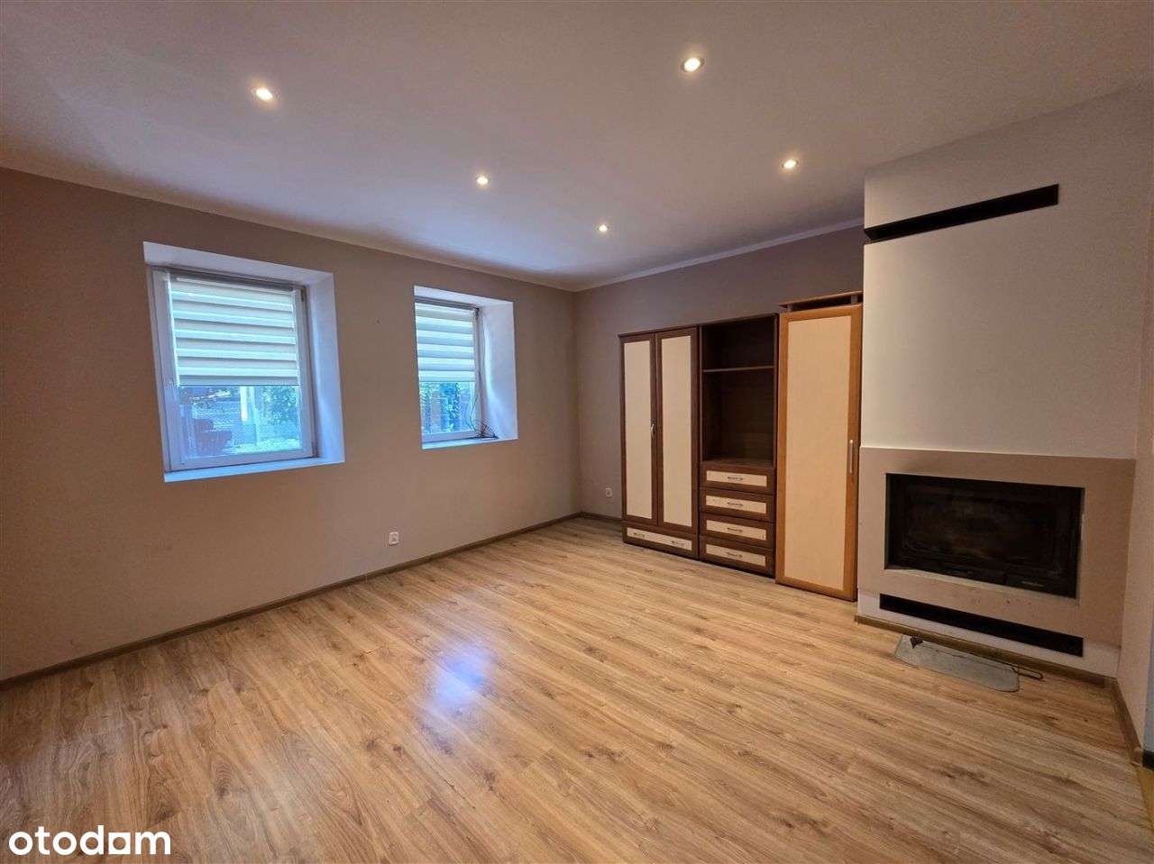 Kamienica Z Mieszkaniami Na Wynajem-3