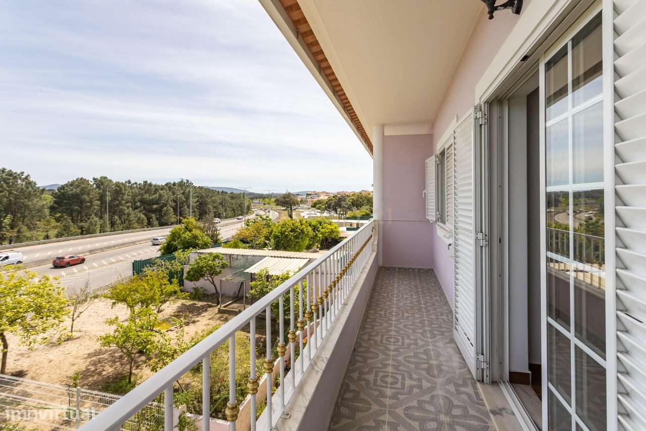 Moradia de 6 assoalhadas em lote de 500 m2-35