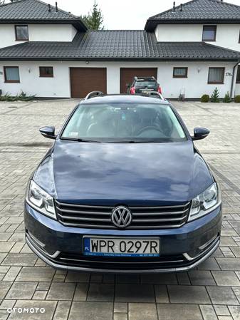 Volkswagen Passat 2.0 TDI Highline R-Style DSG - 5