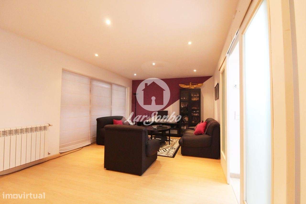 Moradia com 4 quartos e piscina a 7min. do metro em Aveleda - Vila ... - Grande imagem: 5/19