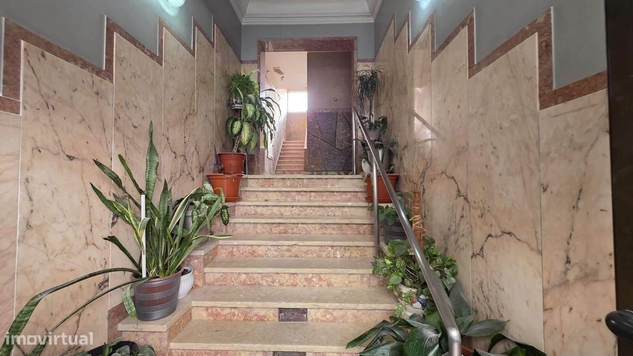 T1 Remodelado com Terraço – Vila Franca de Xira-9