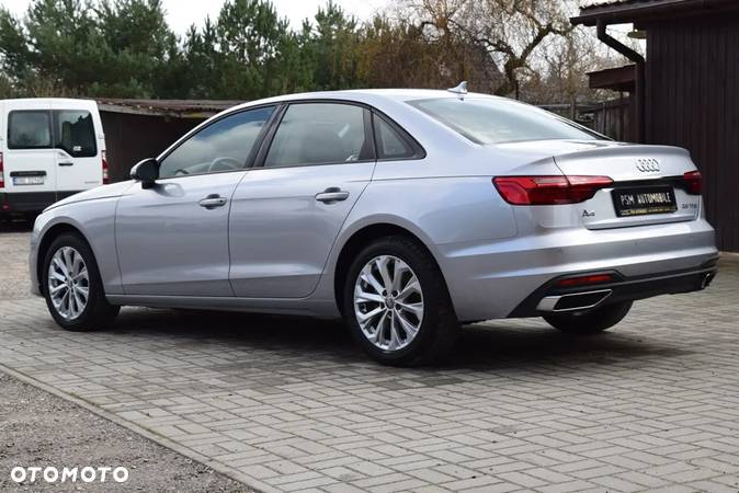 Audi A4 35 TFSI S tronic - 11