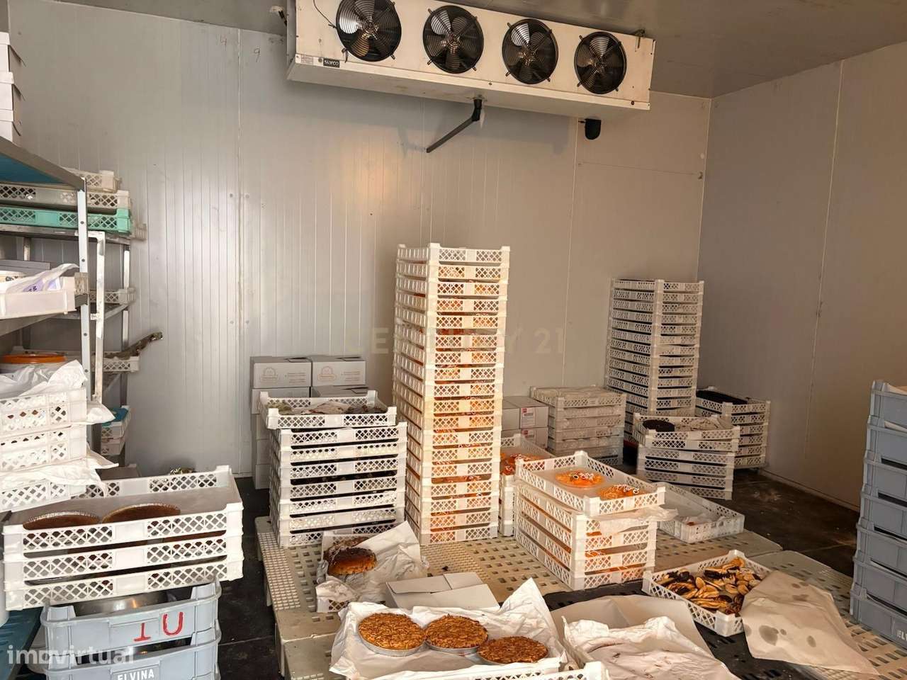 Fantástica Oportunidade de Trespasse – Fábrica Industrial em Pleno Fun-5