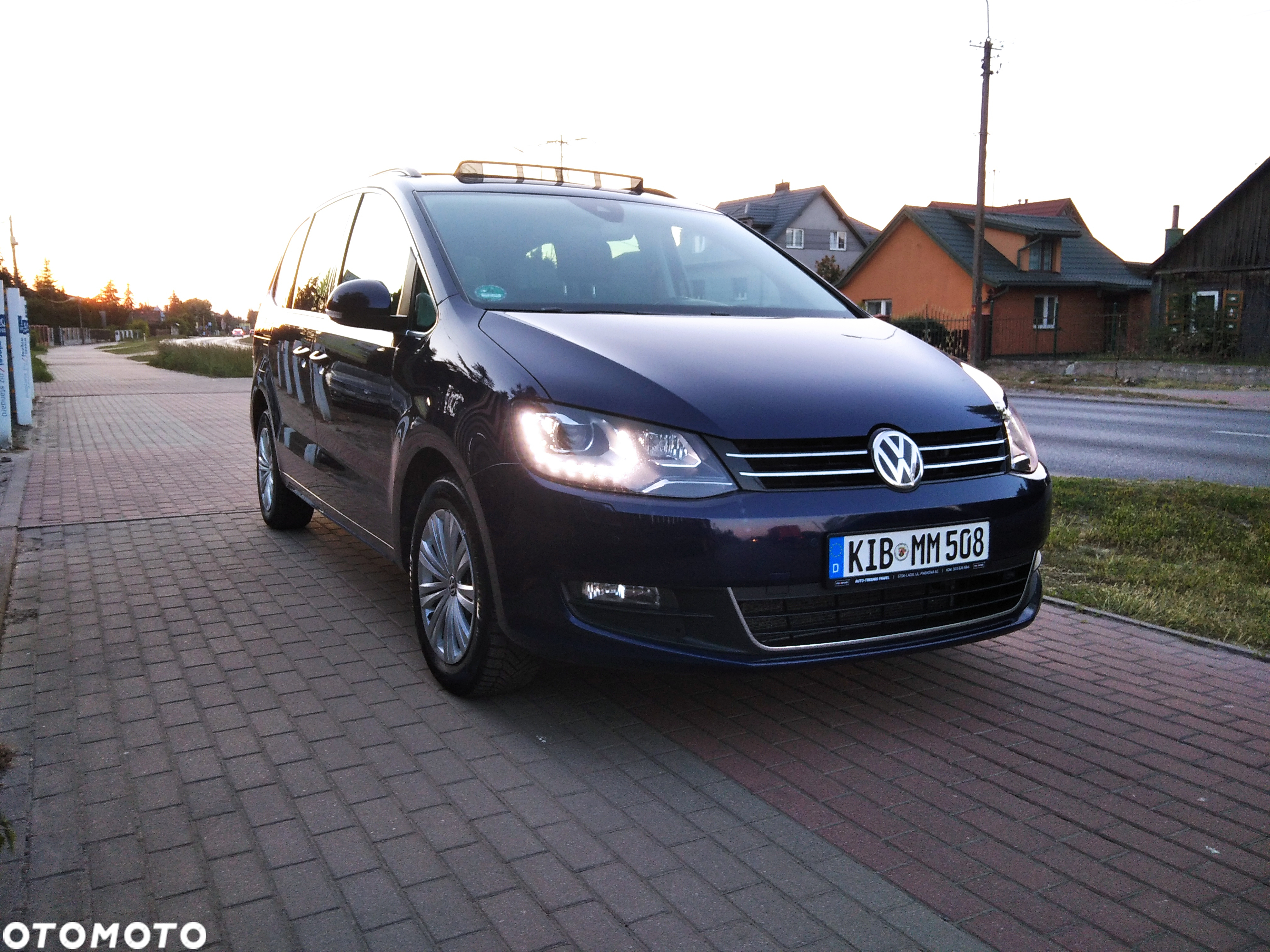 Volkswagen Sharan 2.0 TDI BMT Comfortline DSG - 3