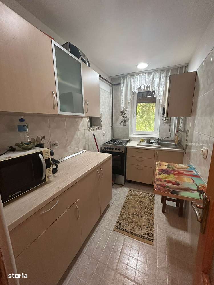 Apartament 4 camere -Zona Sud  - etaj 1/4 - Imagine principală: 4/12
