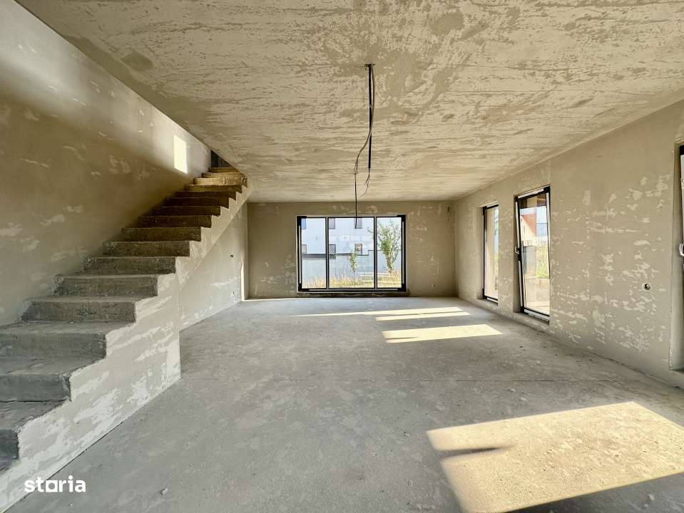 Casa superba in Salicea, 245 m2 utili, 600 m2 teren-0