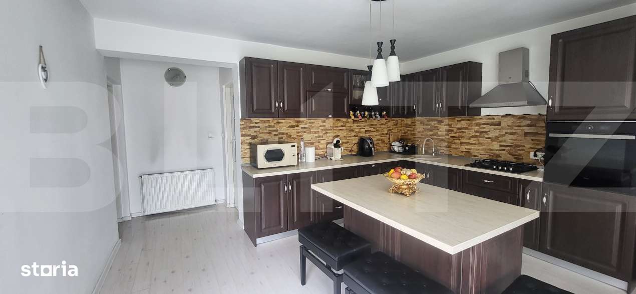 Casa moderna cu 5 camere complet utilata, in Sanmihaiu Roman - Imagine principală: 4/19