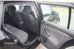 Volkswagen Golf V 1.9 TDI Comfortline - 19