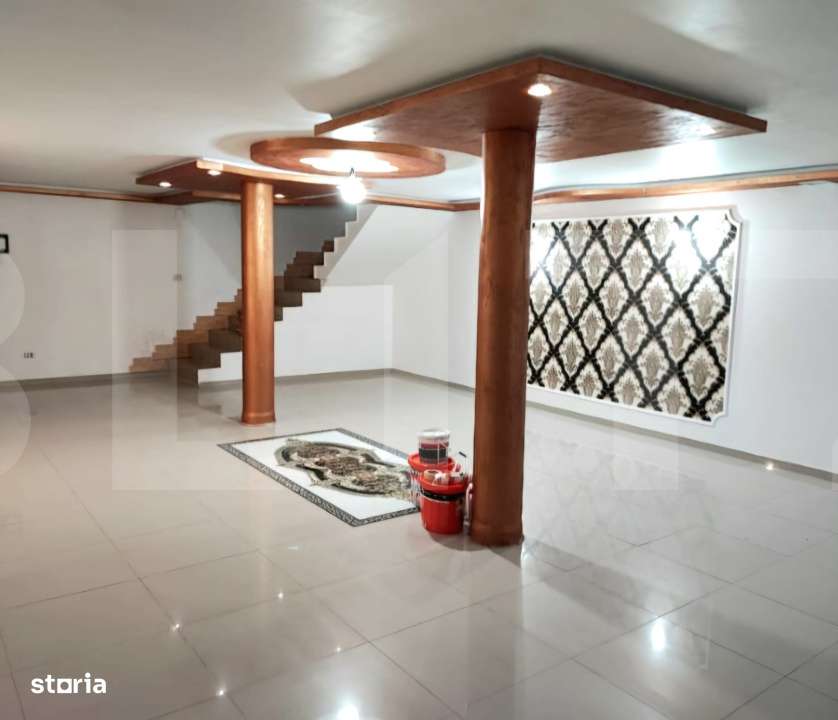 Casa spatioasa cu curte generoasa, in zona linistita - Imagine principală: 2/4