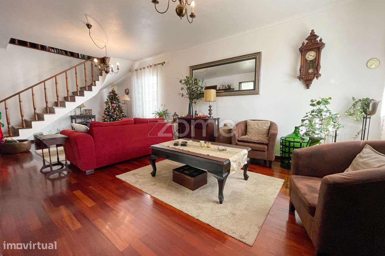 Moradia V3 + 1 apenas disponível para PERMUTA. - Grande imagem: 2/23