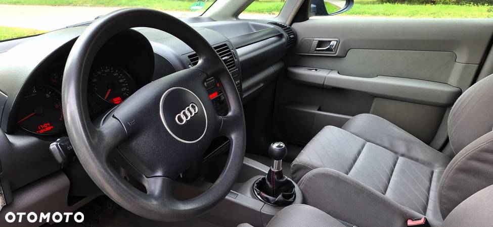 Audi A2 1.4 - 22